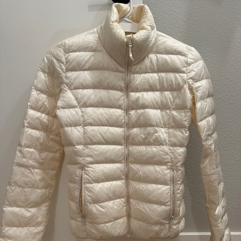 Aritzia TNA Yellowknife Puff Jacket, Color Ivory, Size XS